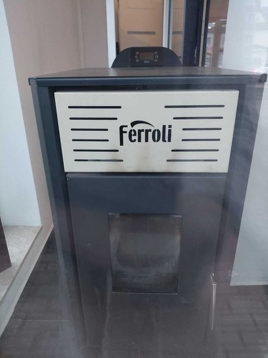 Piec na pellet Ferroli