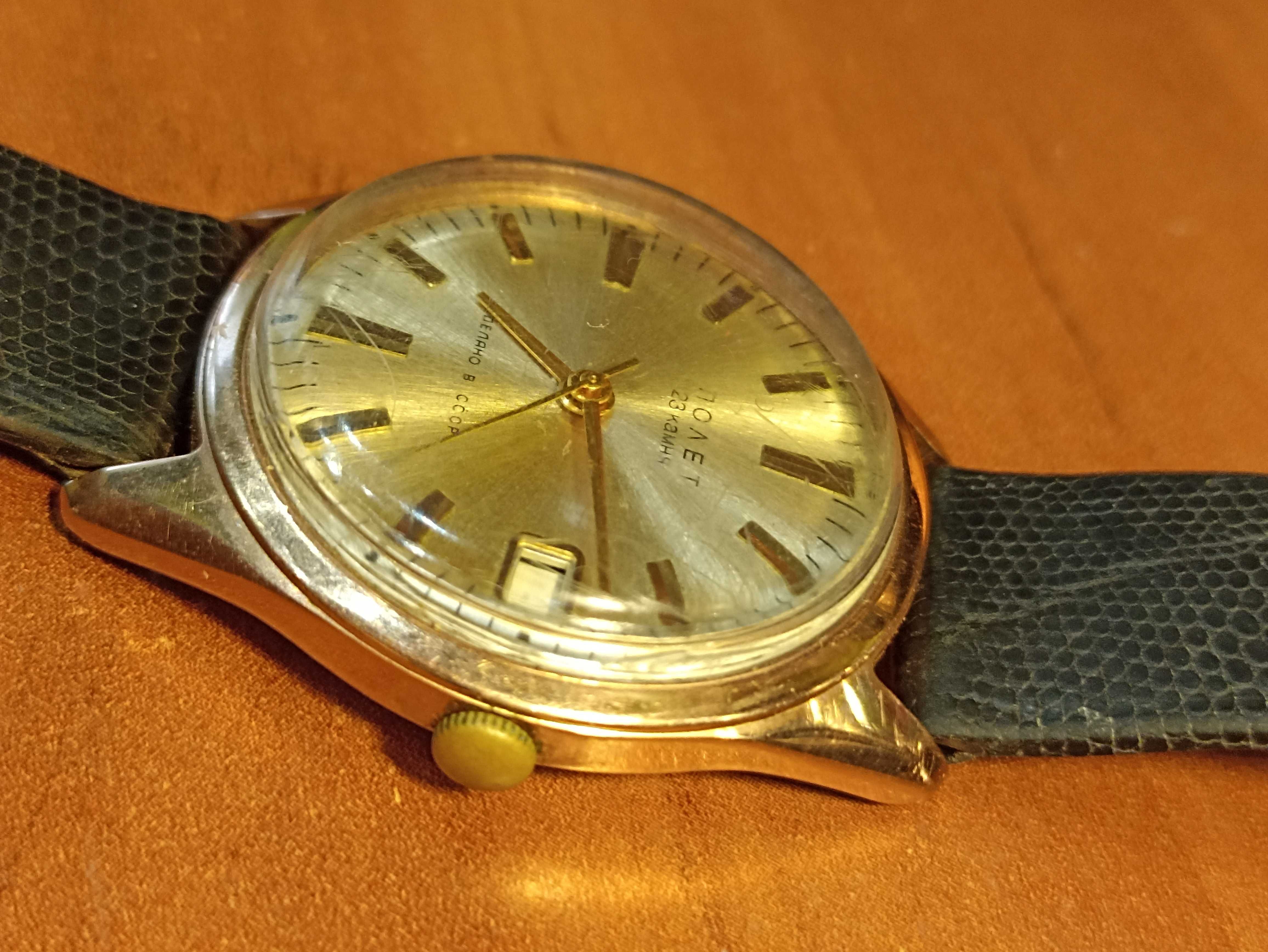 zegarek radziecki  zloty poliot automatyk z datownikiem
