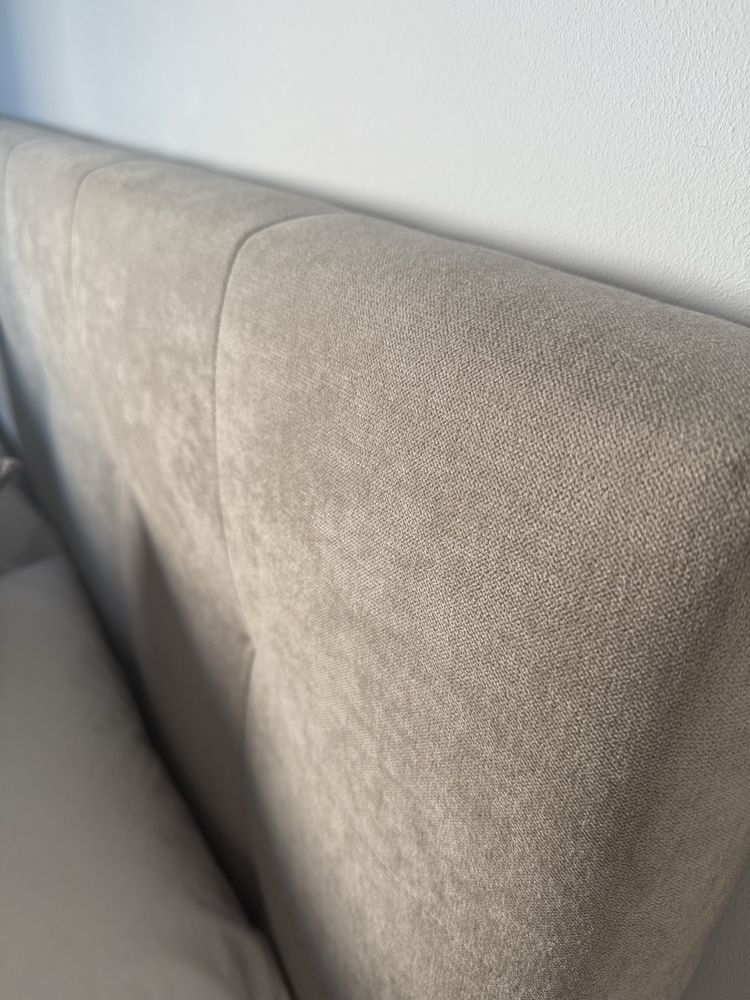 Cama Sommier + colchao + cabeceira (140x200)