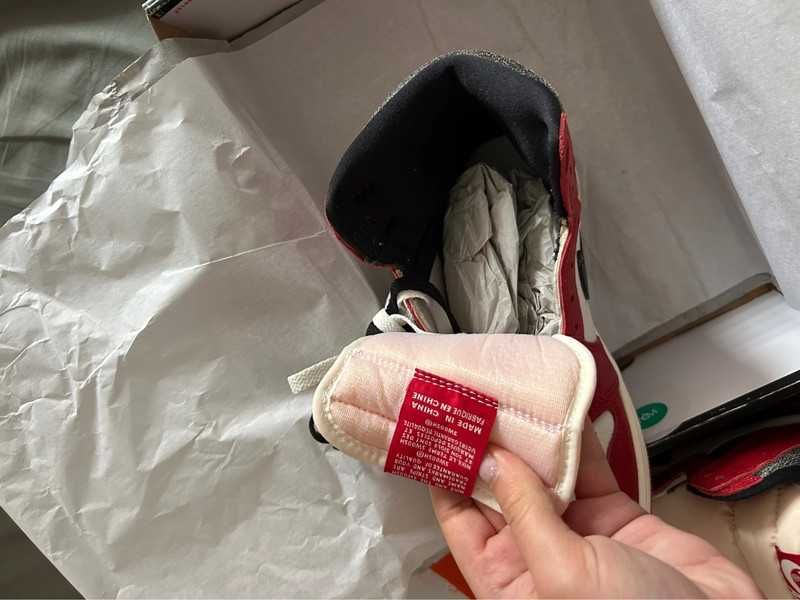 Jordan 1 Retro High OG Chicago Lost And Found R.45