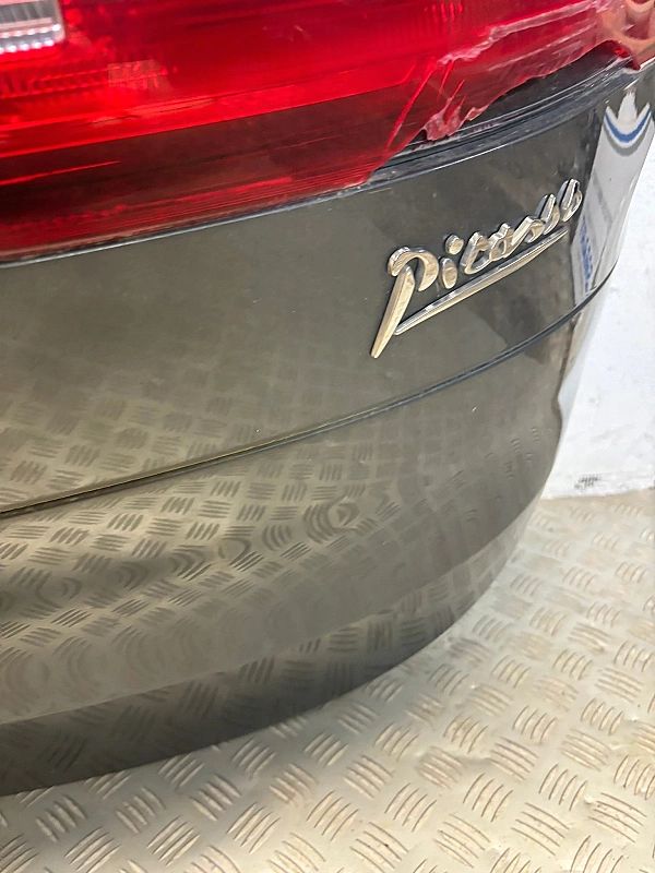 Klapa Bagaznika Kompletna Citroen C4 Ii Picasso Fv
