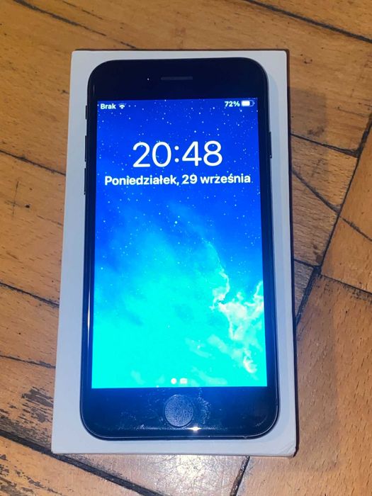 Iphone 7 LTE Idealny Stan
