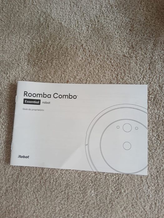 Aspirador preto robot