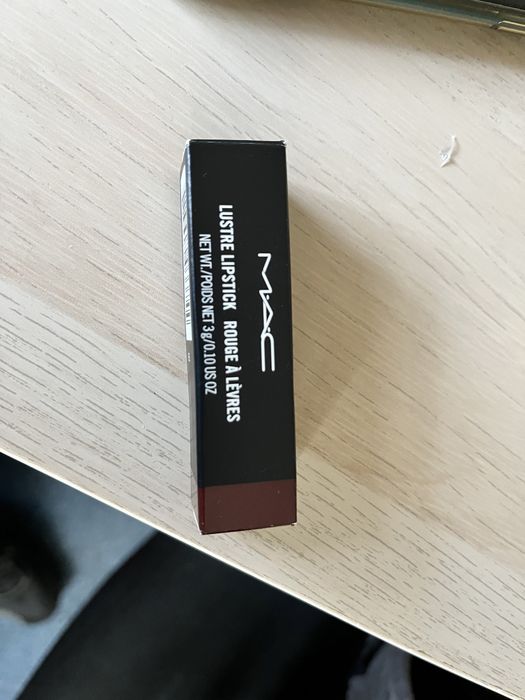 Szminka MAC Rouge a Levres nowa