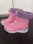 Sniegowce skechers ze swiecaca podeszwa rozm 26