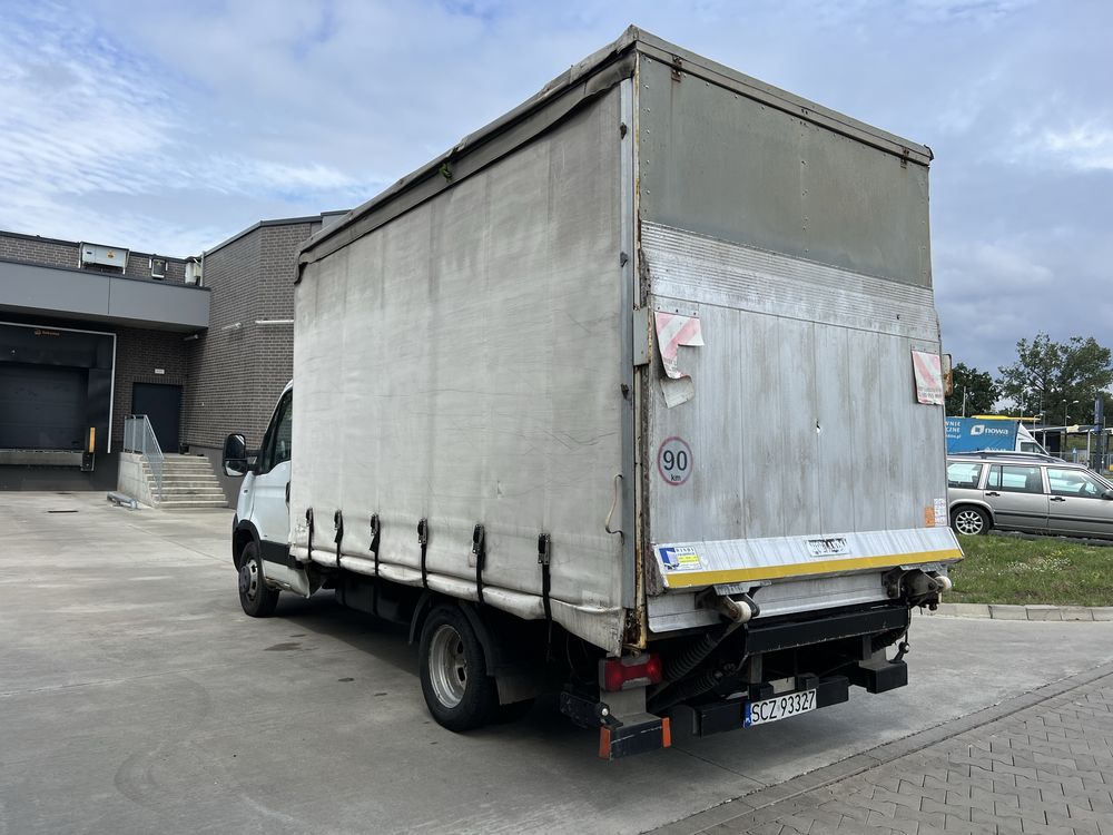 2007 Iveco Daily 2.3 Klima sprawna Winda sprawna Bliźniak Poduszki