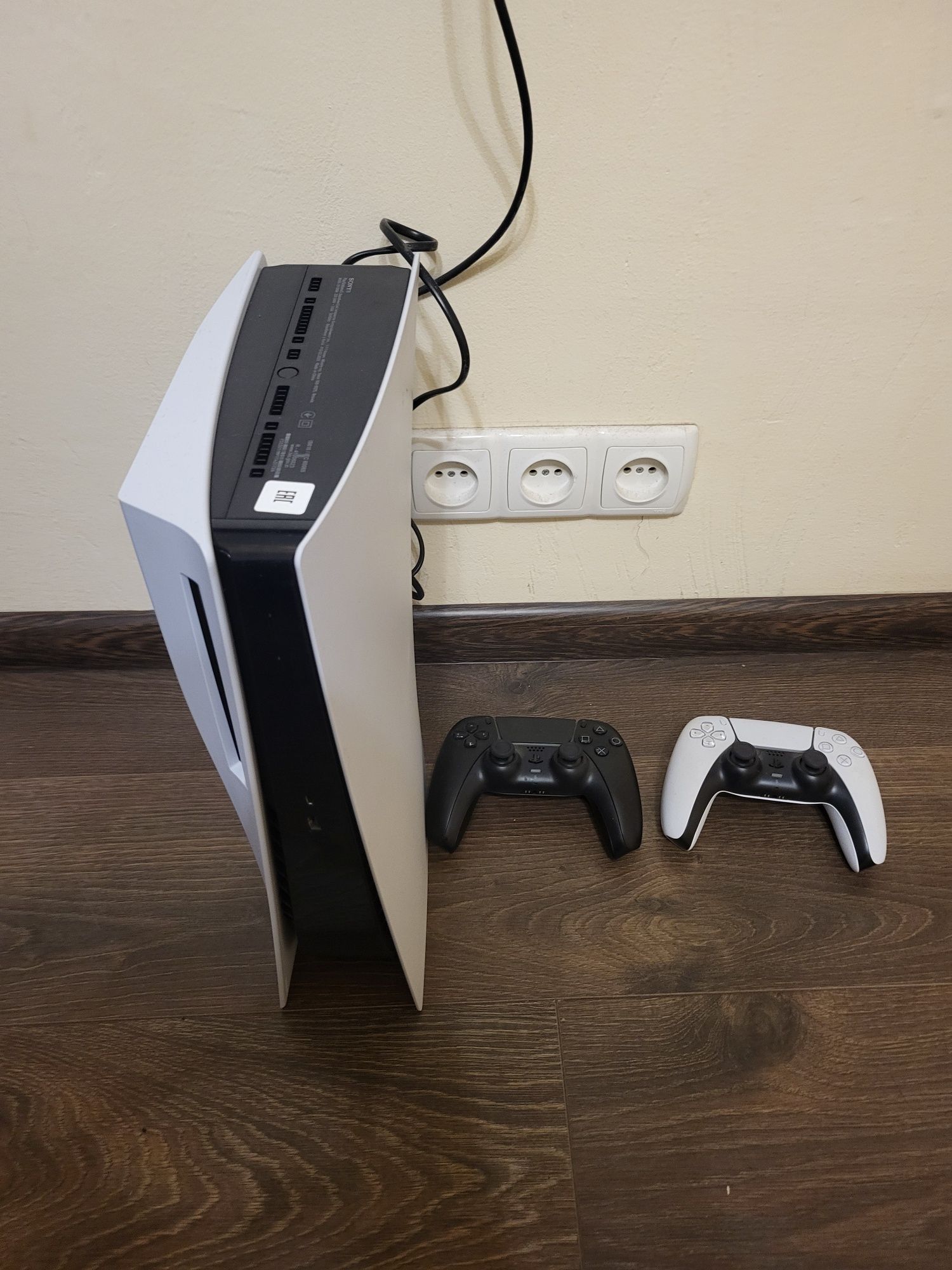 Терміново! Playstation 5 ідеальний стан