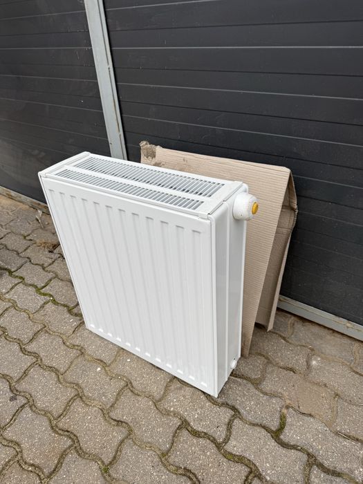 Grzejniki kaloryfery płytowe aluminiowe używane i nowe rózne wymiary