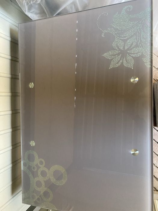 Продам стільці та стіл стільці шкіряні