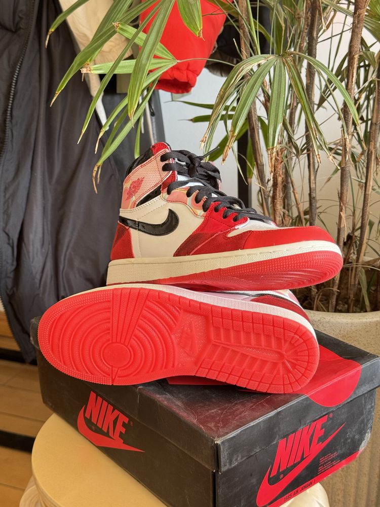 Чоловічі кросівки Nike Air Jordan 1 bred spider man