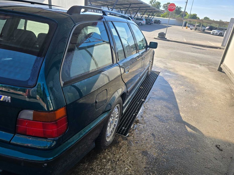 Vendo bmw 318tds touring