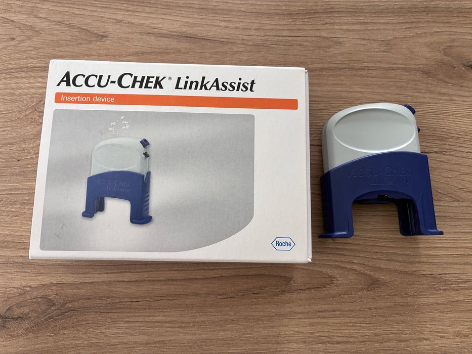 Accu-chek Link assist serter
