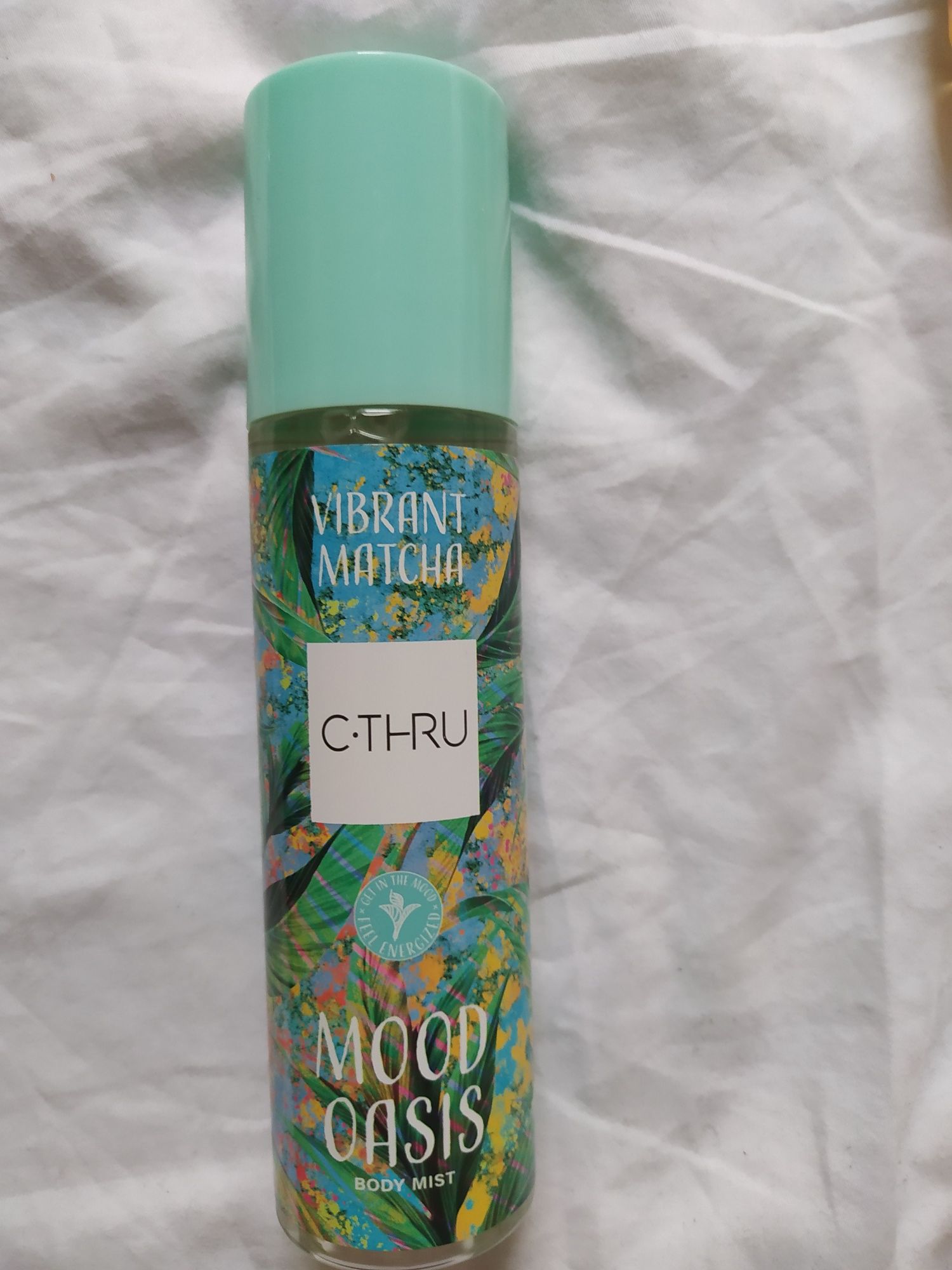 C-THRU Vibrant Macha Mood Oasis mgiełka zapachowa do ciała 200 ml