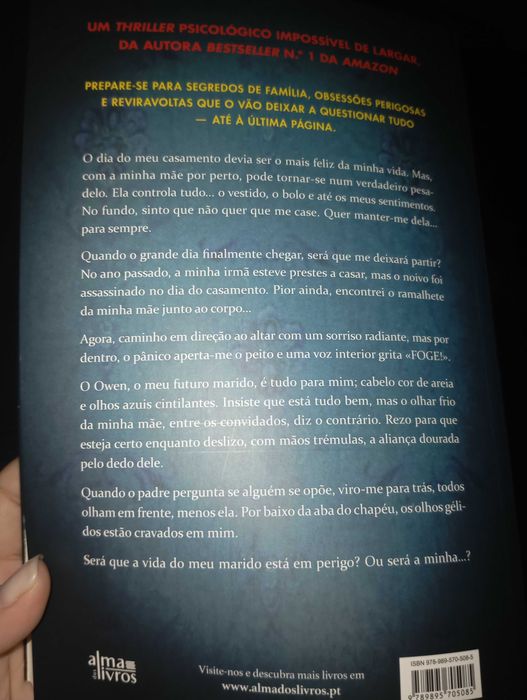 A mãe da noiva Samantha Hayes