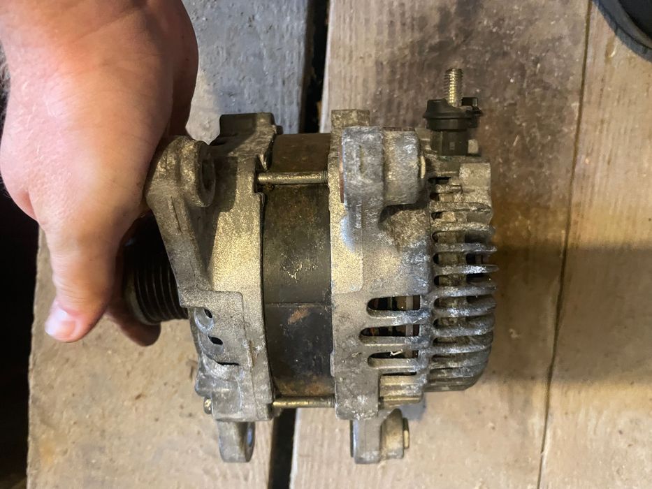Alternator Mazda 6 2.2 diesel 2014 r.
