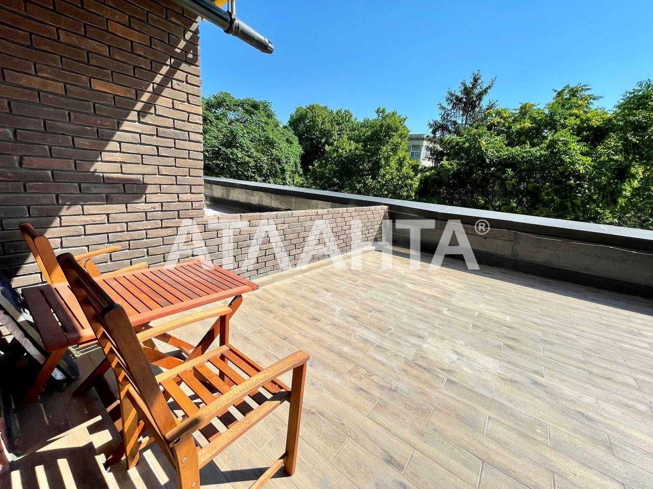 2-кім. квартира з терасою в ЖК Derby Style House на 4 ст. Б.Фонтана