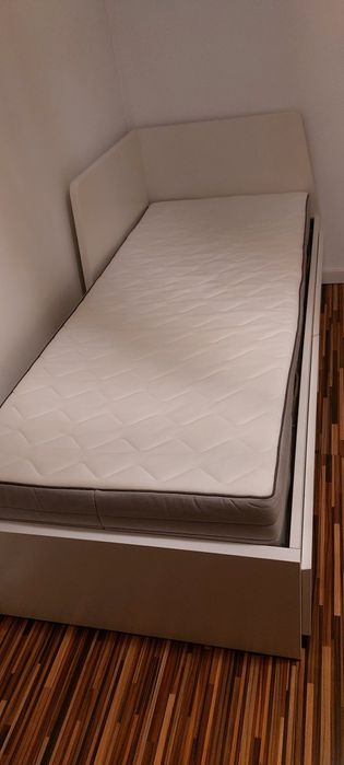 Cama com colchão ou sem