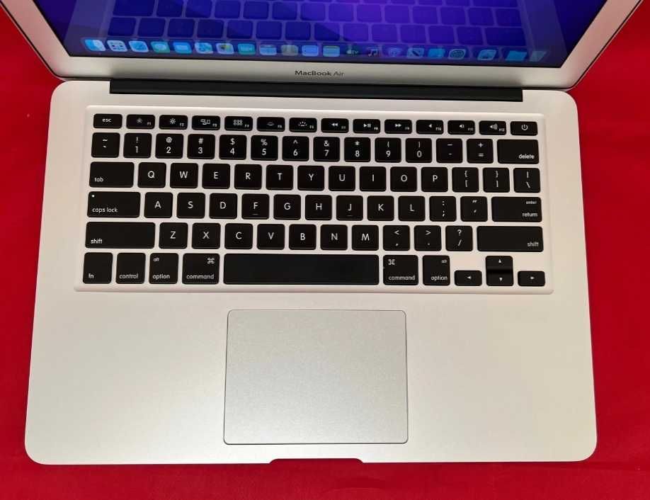 Apple MacBook Air