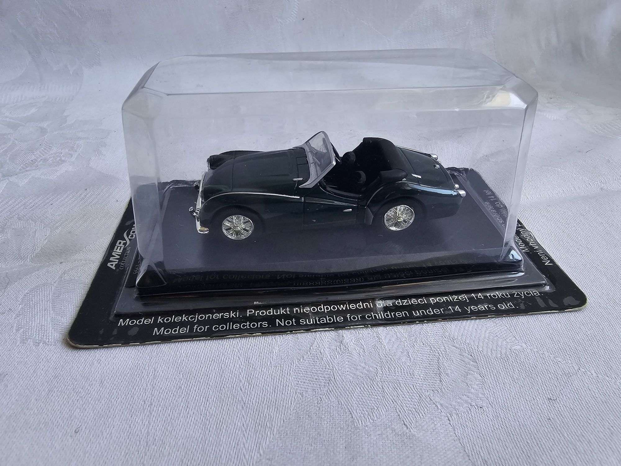 Triumph tr3 roadster 1955 amer com 1:43