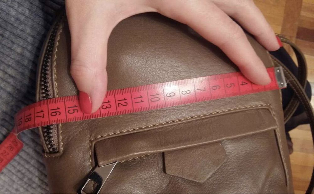 Фирменный рюкзак Leather Contry Италия новый