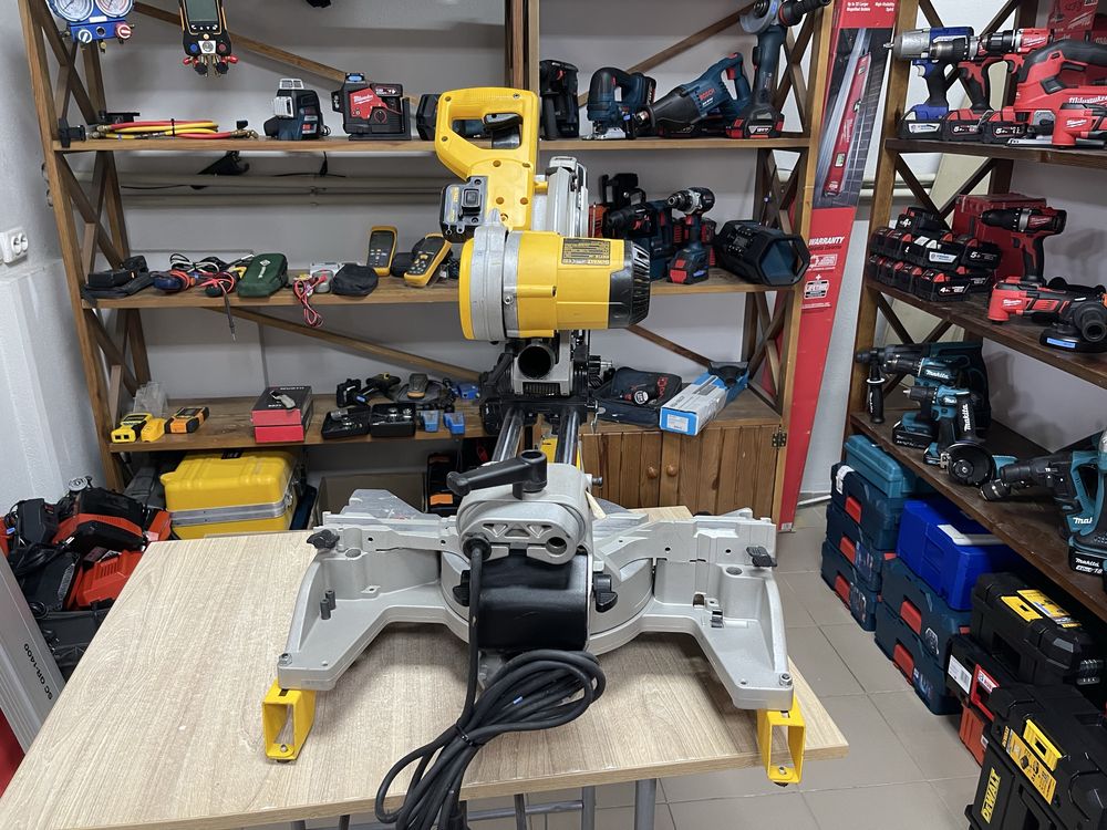 Dewalt DW718XPS / дискова пила з протяжкою Девольт 1675W 305mm