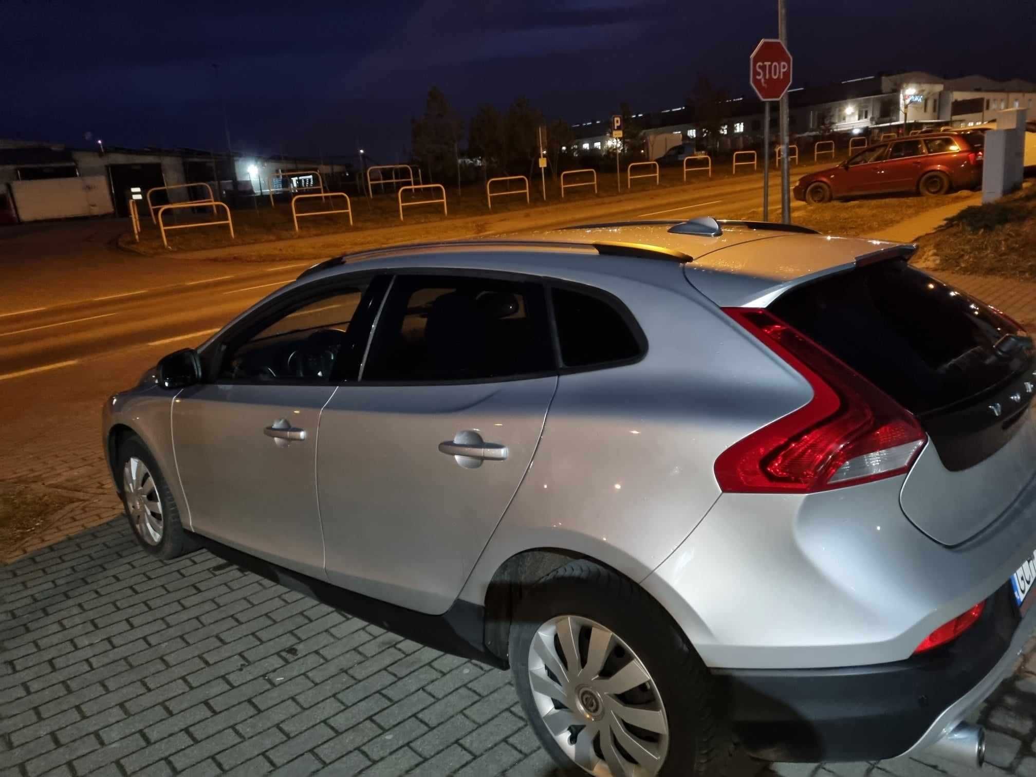 Volvo V40 Cross Country 1.5 benzyna  automat 2018 r zamiana Merc V