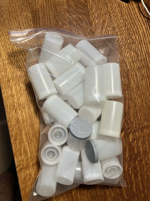 Контейнери з під фото плівки