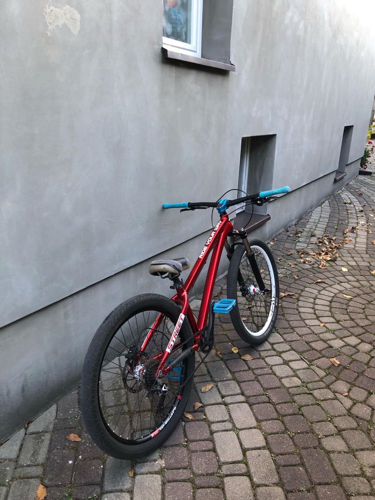 Dartmoor street fighter (stunt ,dirt, downhill, freeride)