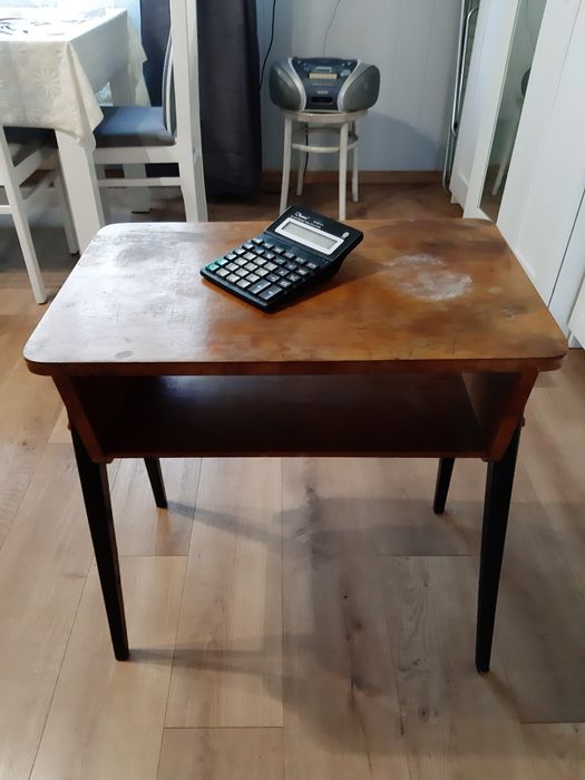 Stolik patyczak typ 600-203A PRL vintage
