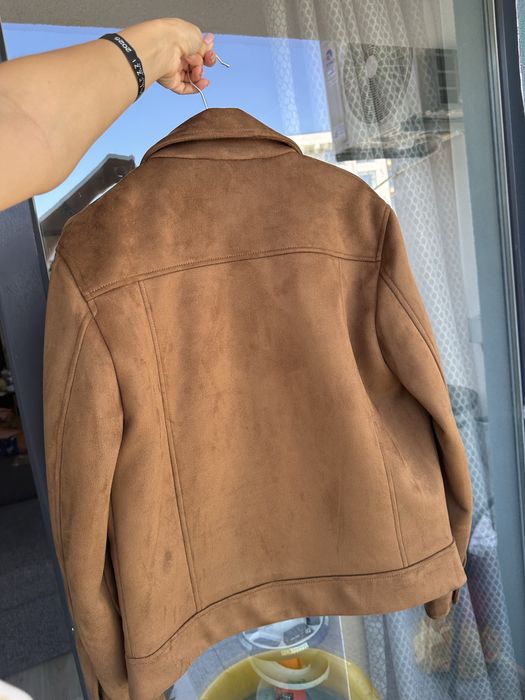 Замшевая коричневая куртка Zara