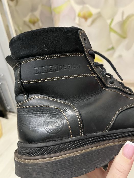 Шкіряні зимні ботінки