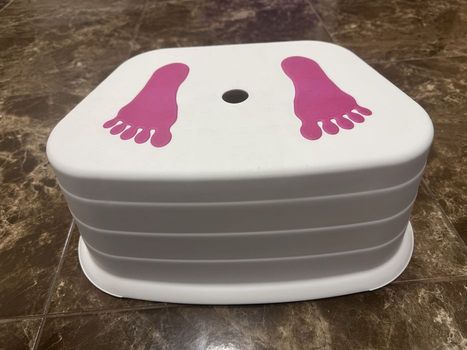 Сходинка дитяча для ванноï кiмнати