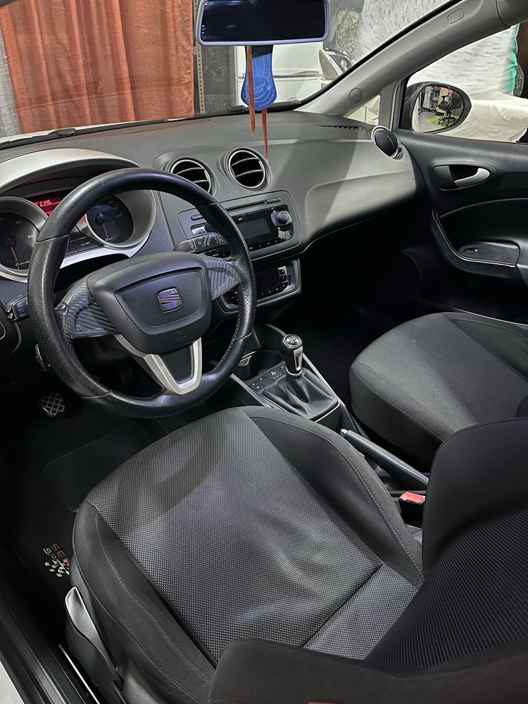 Seat ibiza 6J 1.6 TDI