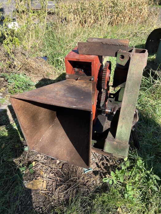 Дробілка до трактора