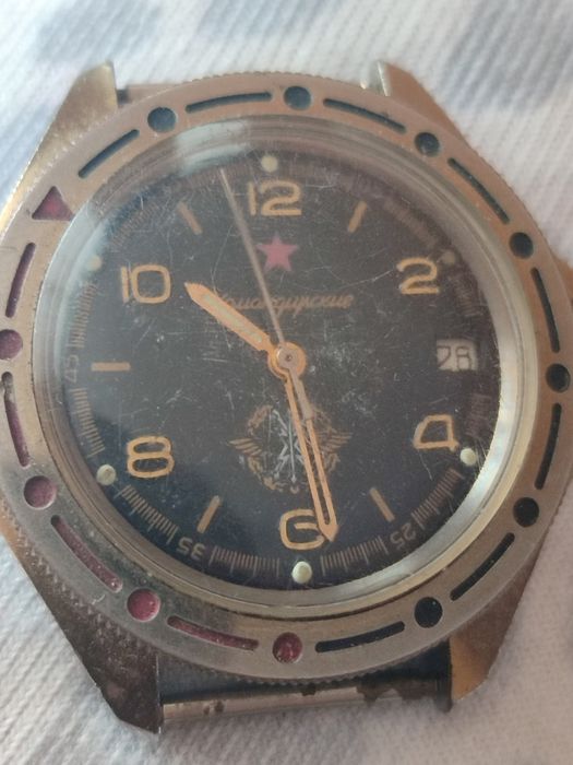 Продам годинник в робочому стані