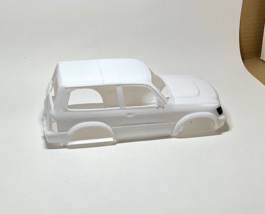 Body Crawler 1/18 - Patrol y61