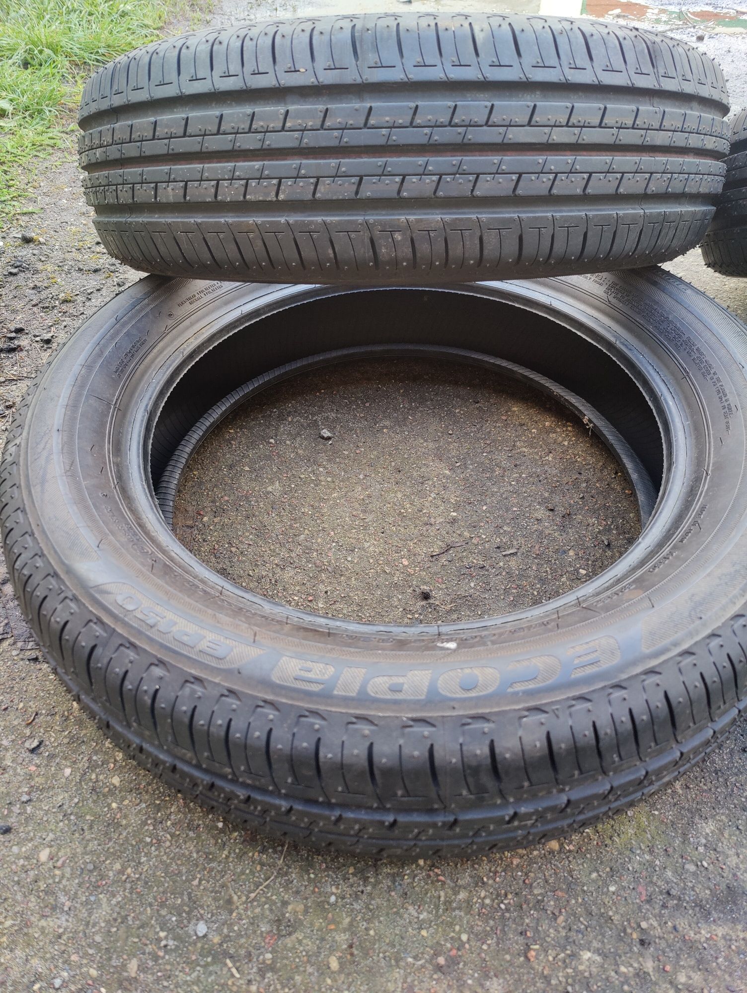 Opony Brigestone letnie 175/60 R16 praktycznie nowe