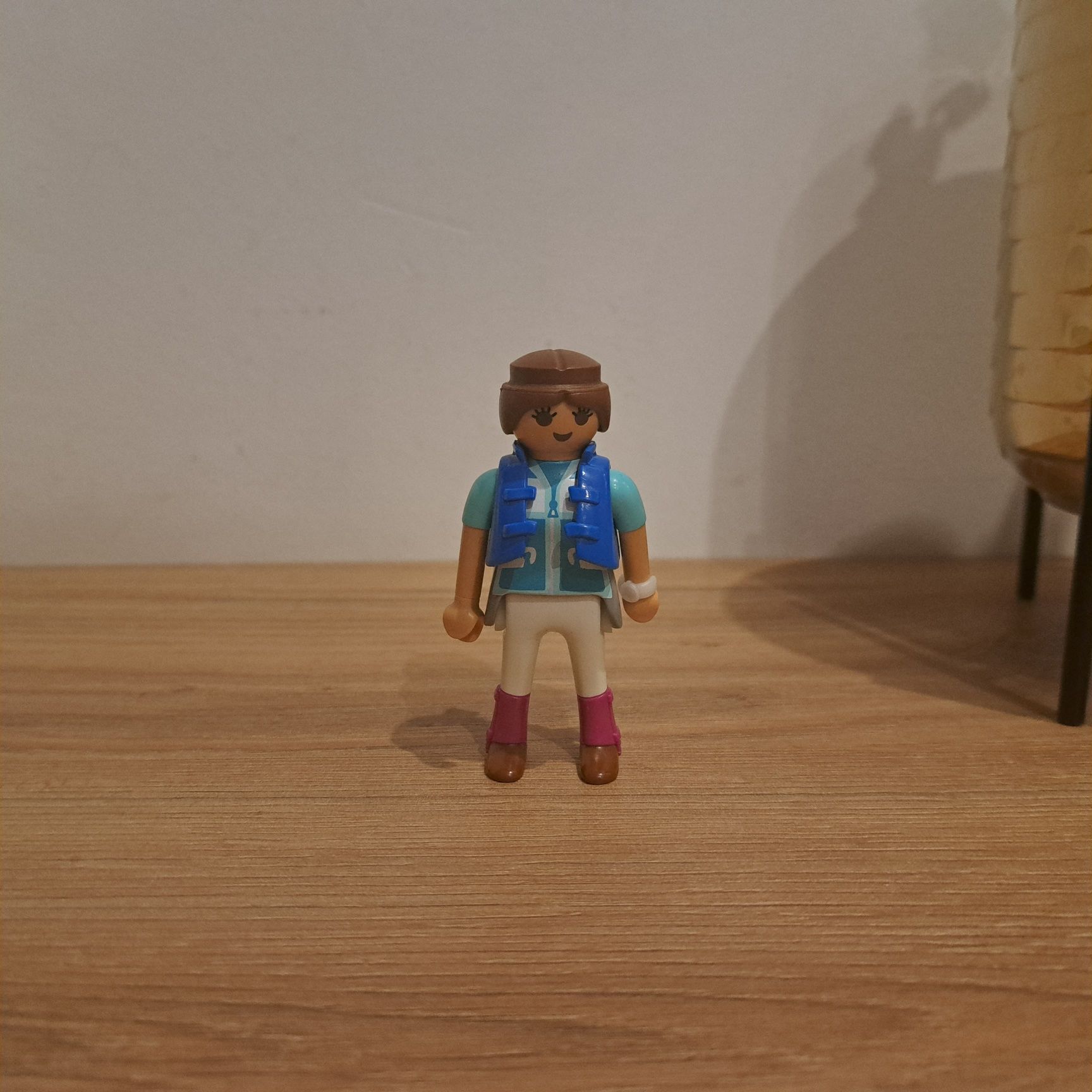 Figurka jeździec dziewczyna Playmobil country