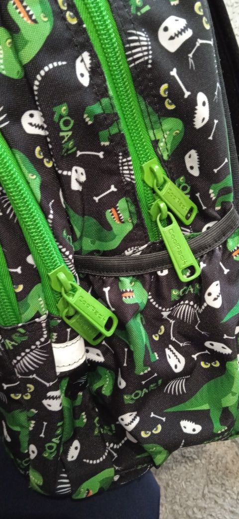 Plecak Coolpack do klasy 1-3 dinozaury jak nowy