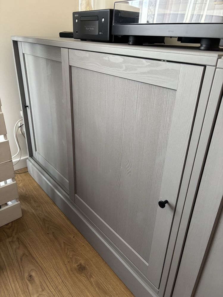 Zestaw mebli Ikea Havsta szare + gratis stolik