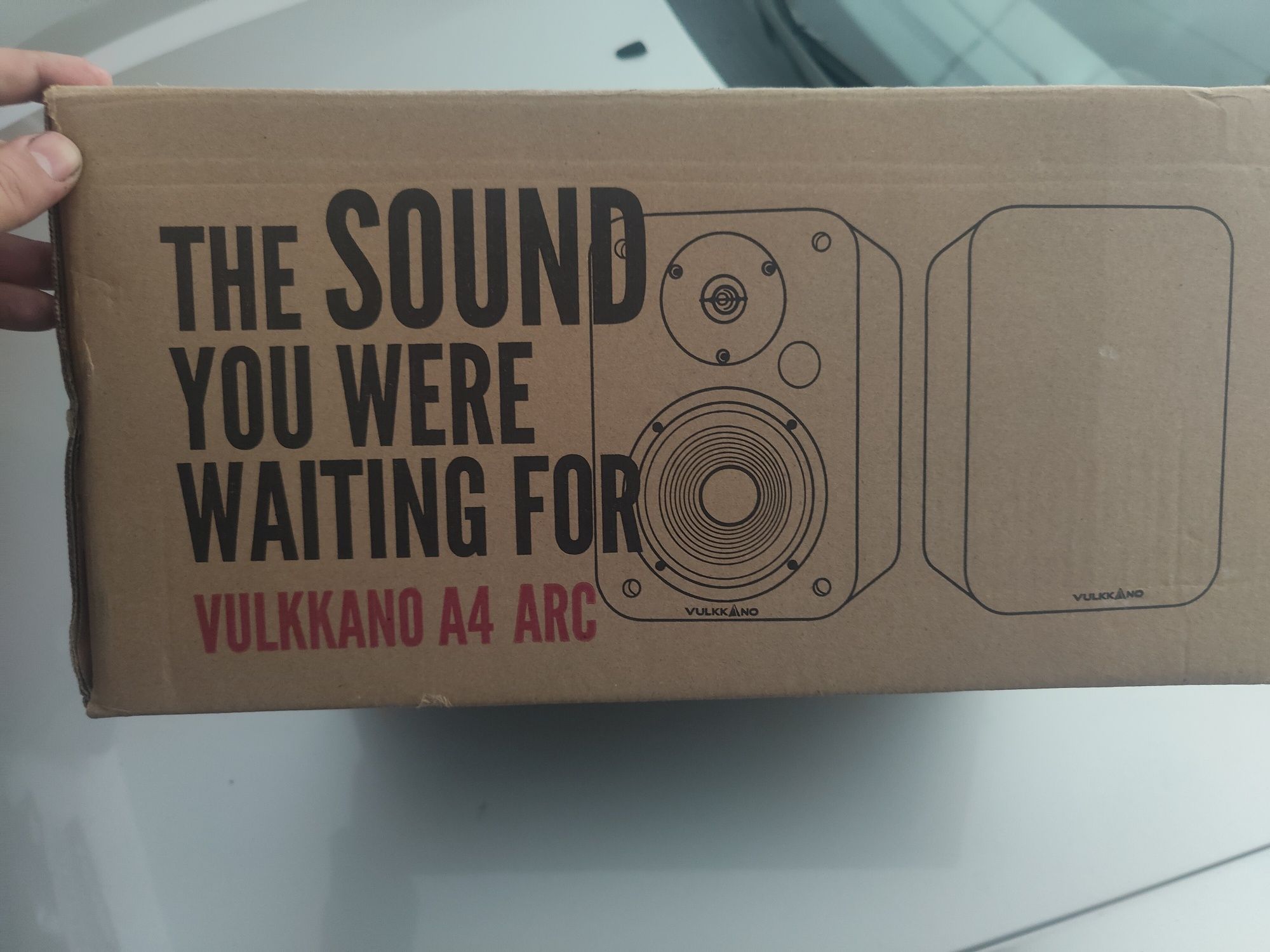 Vulkkano A4 ARC Par de colunas Hi-Fi amplificadas, 2x25w RMS