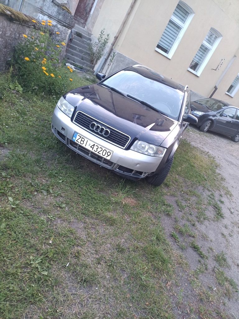 Audi a4b6 Avant.