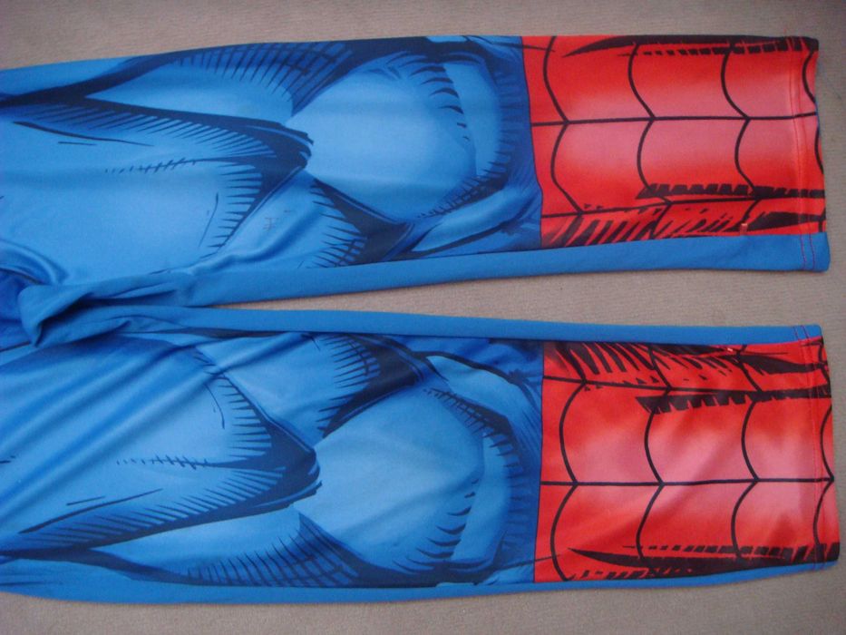 strój superman SPIDERMAN efekt super mięśni + maska spidermen 122/128
