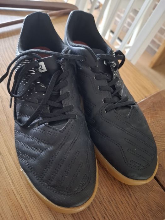 Halówki KIPSTA, decathlon, rozm. 40 stan b.dobry