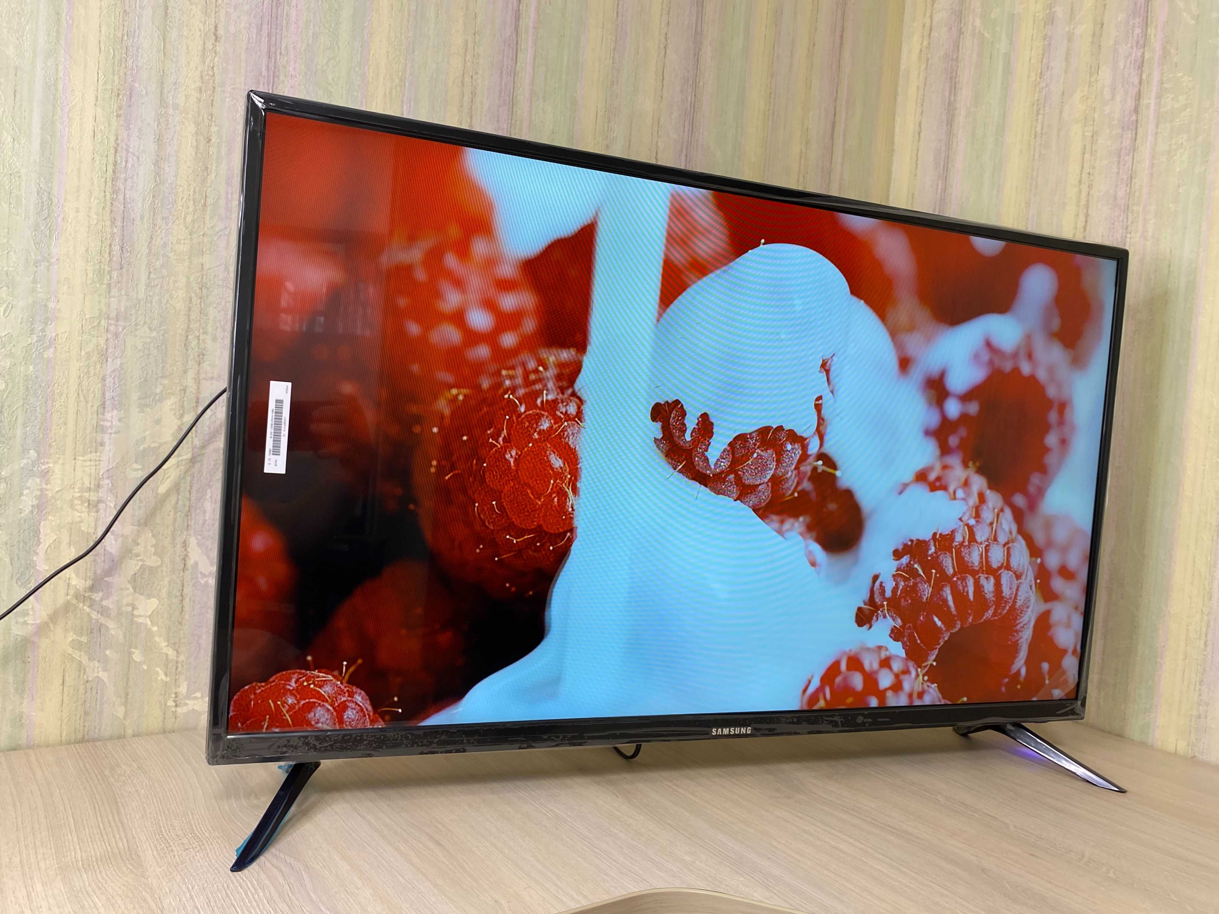 Телевизоры Samsung 32'' 4K HDR SMART TV Самсунг Wi-Fi ГОЛОСОВОЙ пульт