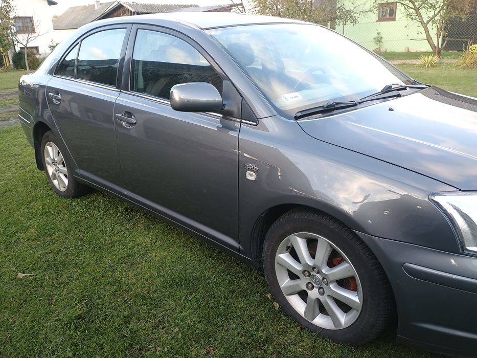 Sprzedam Toyota avensis 2.0 d4d