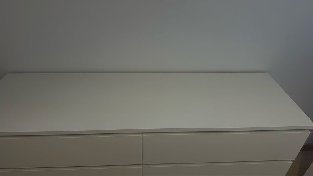 Cómoda Malm Ikea