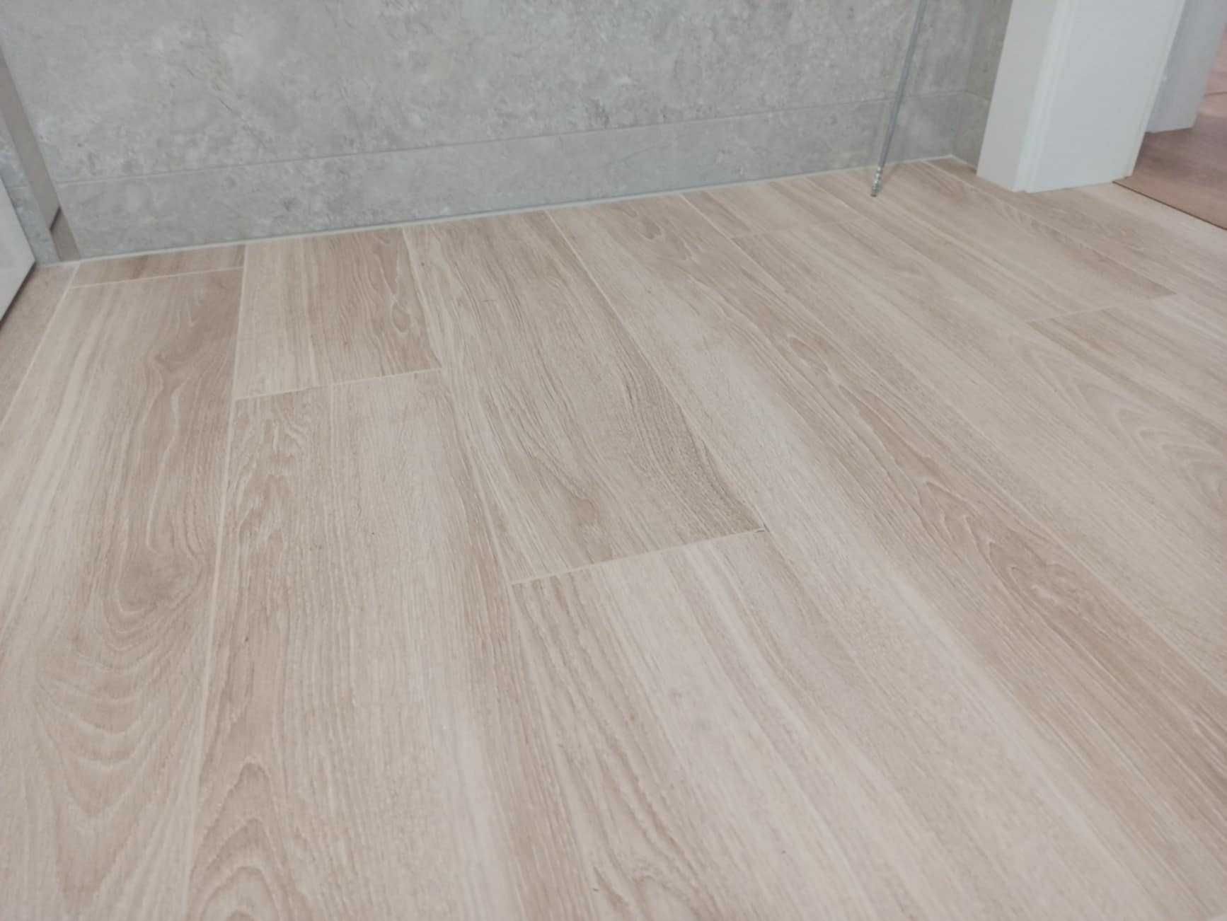 płytki gresowe 120x20  (7 szt. - 1,59m2)