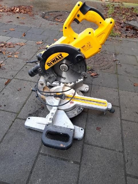 Ukośnica dewalt dewalt