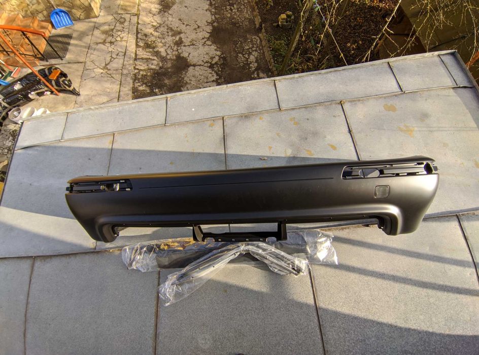 Бампер BMW бмв е 39  м передний задний E39 M пакет туманки